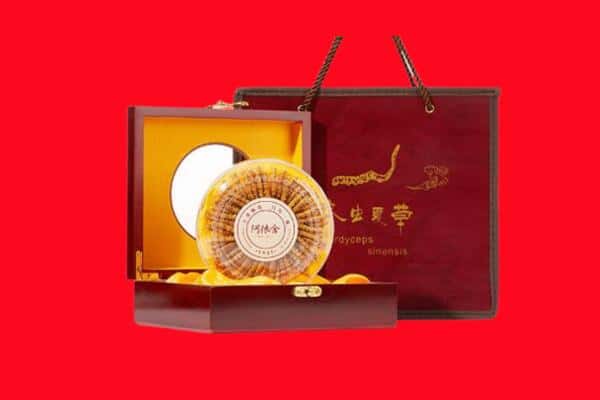 高价收购:峄城区上门回收冬虫夏草是按克吗